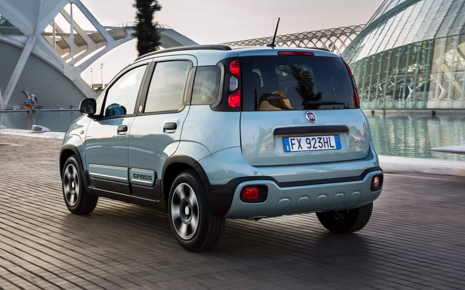 Fiat Panda Hybrid en España precios, equipamiento y versiones
